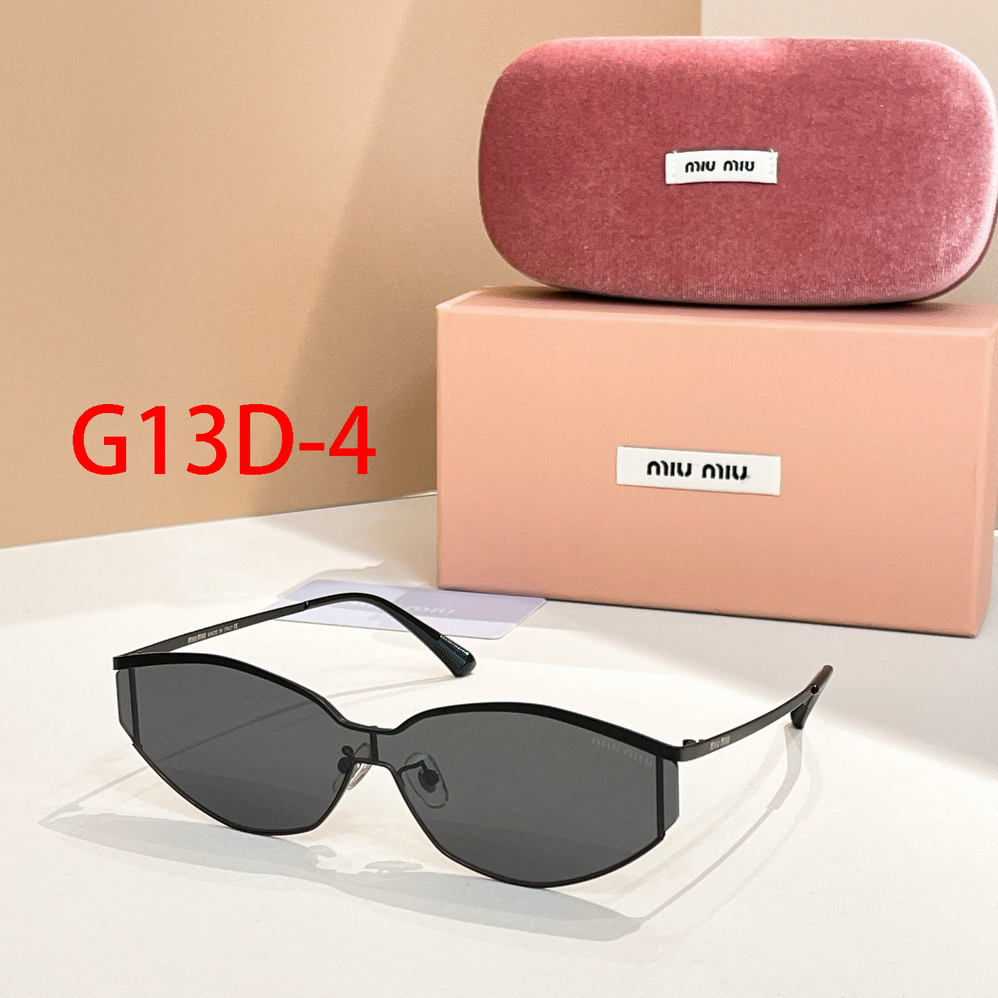 משקפי שמש מיו מיו – תמונה 10