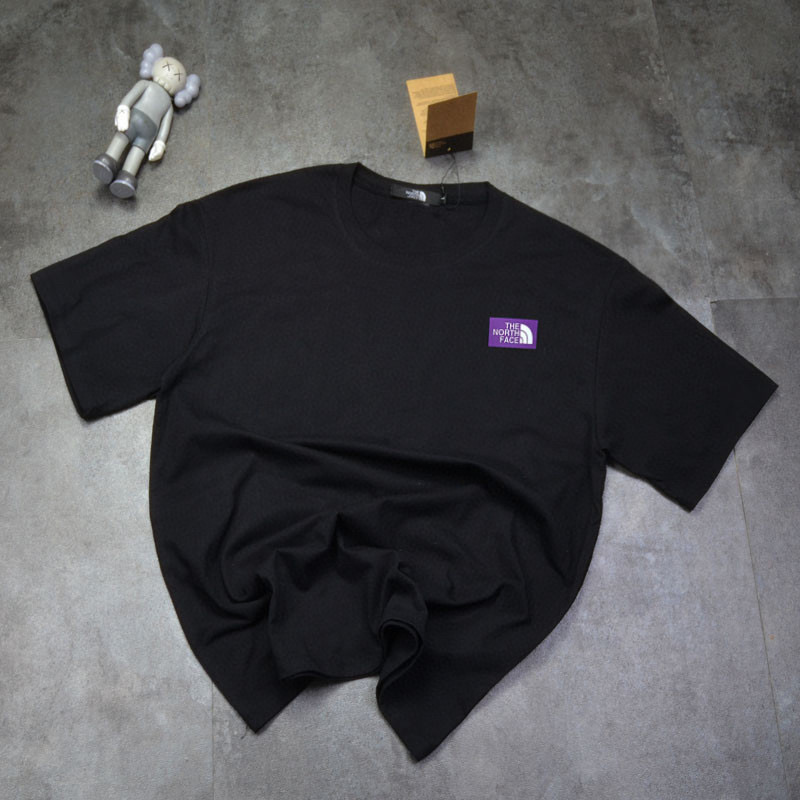 חולצות טי נורת פייס – תמונה 4