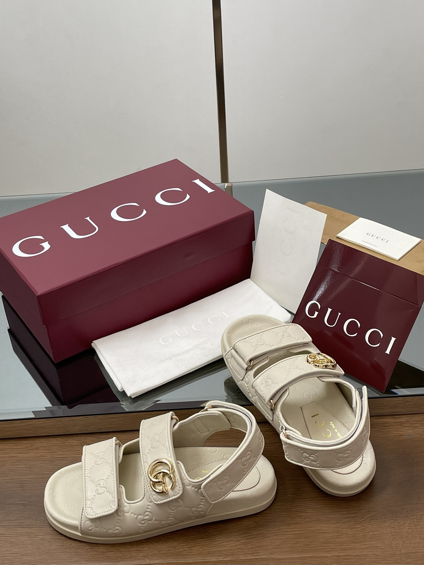 כפכפים וסנדלים גוצי – תמונה 9