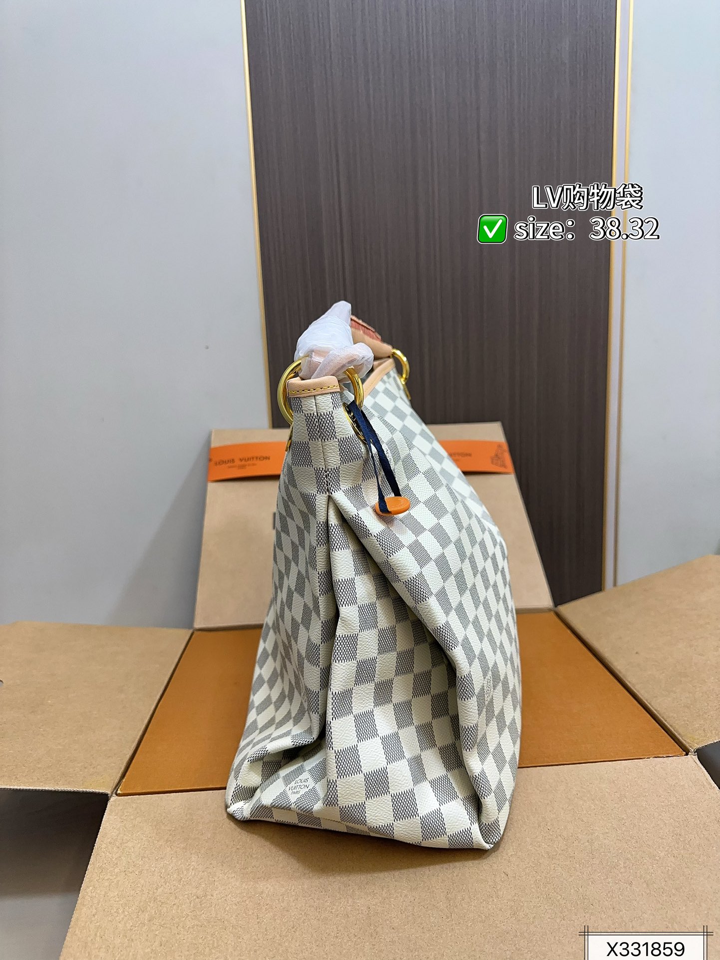 תיק שק לואי ויטון – תמונה 7