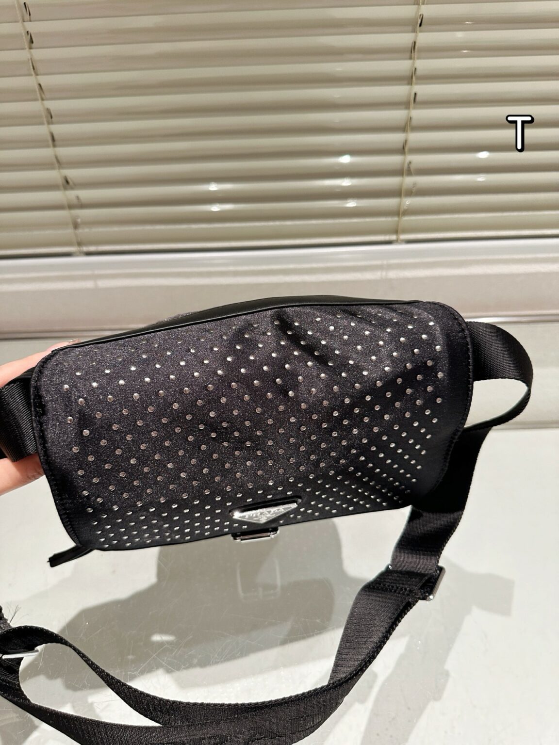 תיק צד פראדה – תמונה 6