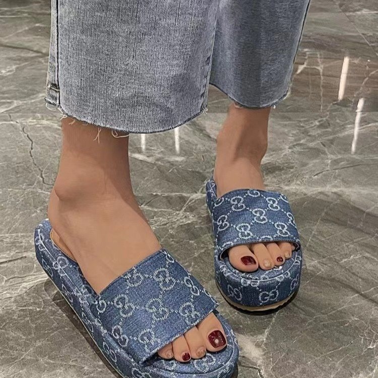 כפכפים גוצי