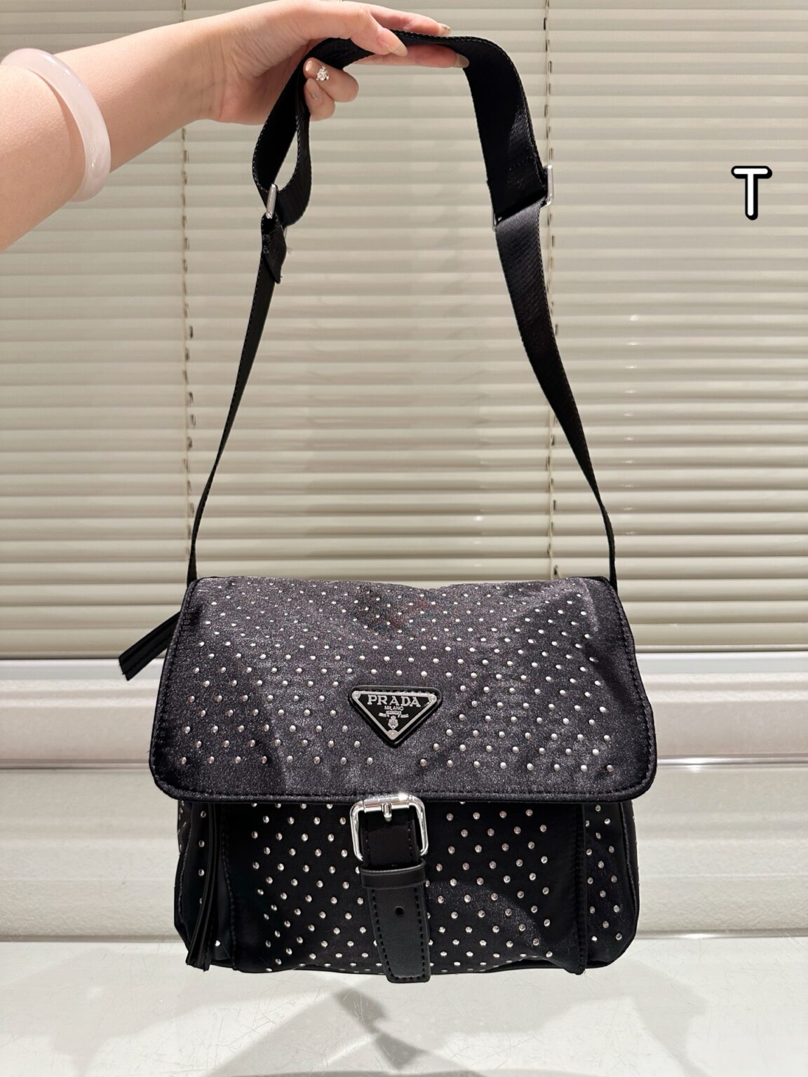 תיק צד פראדה – תמונה 7