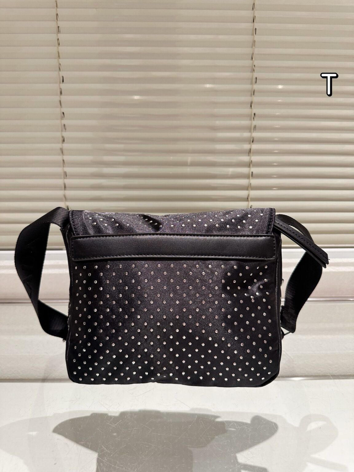 תיק צד פראדה – תמונה 4