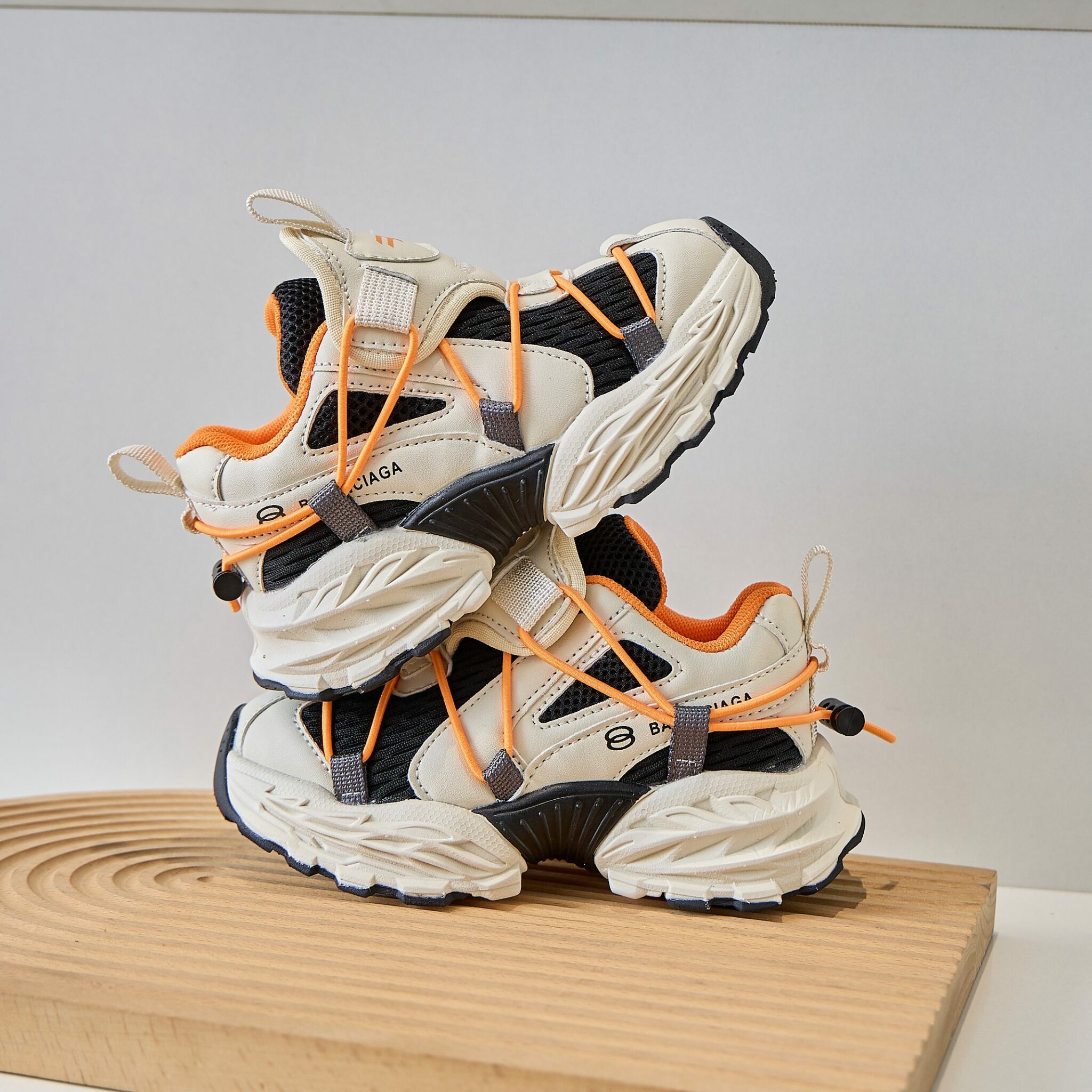 סניקרס בלנסיאגה ילדים – תמונה 6