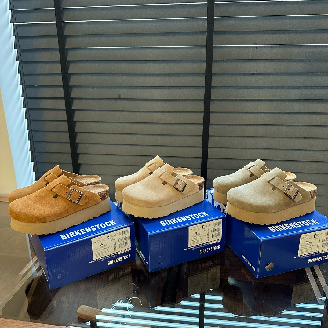 כפכפים מוגבהים בירקנשטוק – תמונה 13