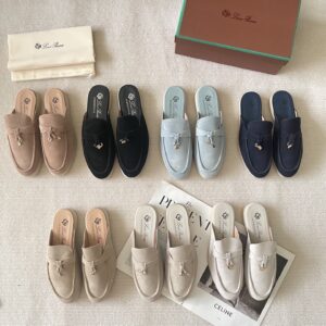 כפכפים לורו פיאנה