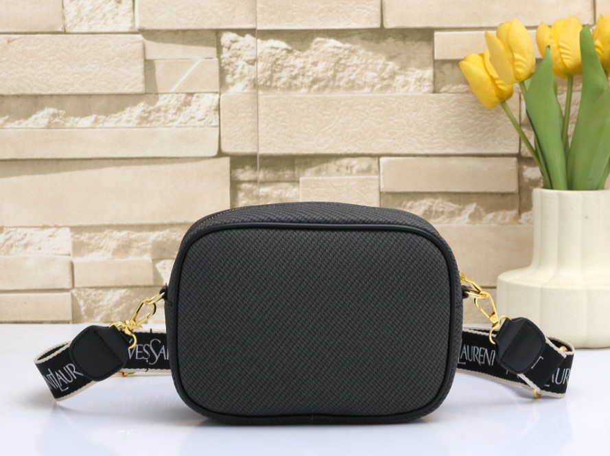 תיק צד איב סן לורן – תמונה 7