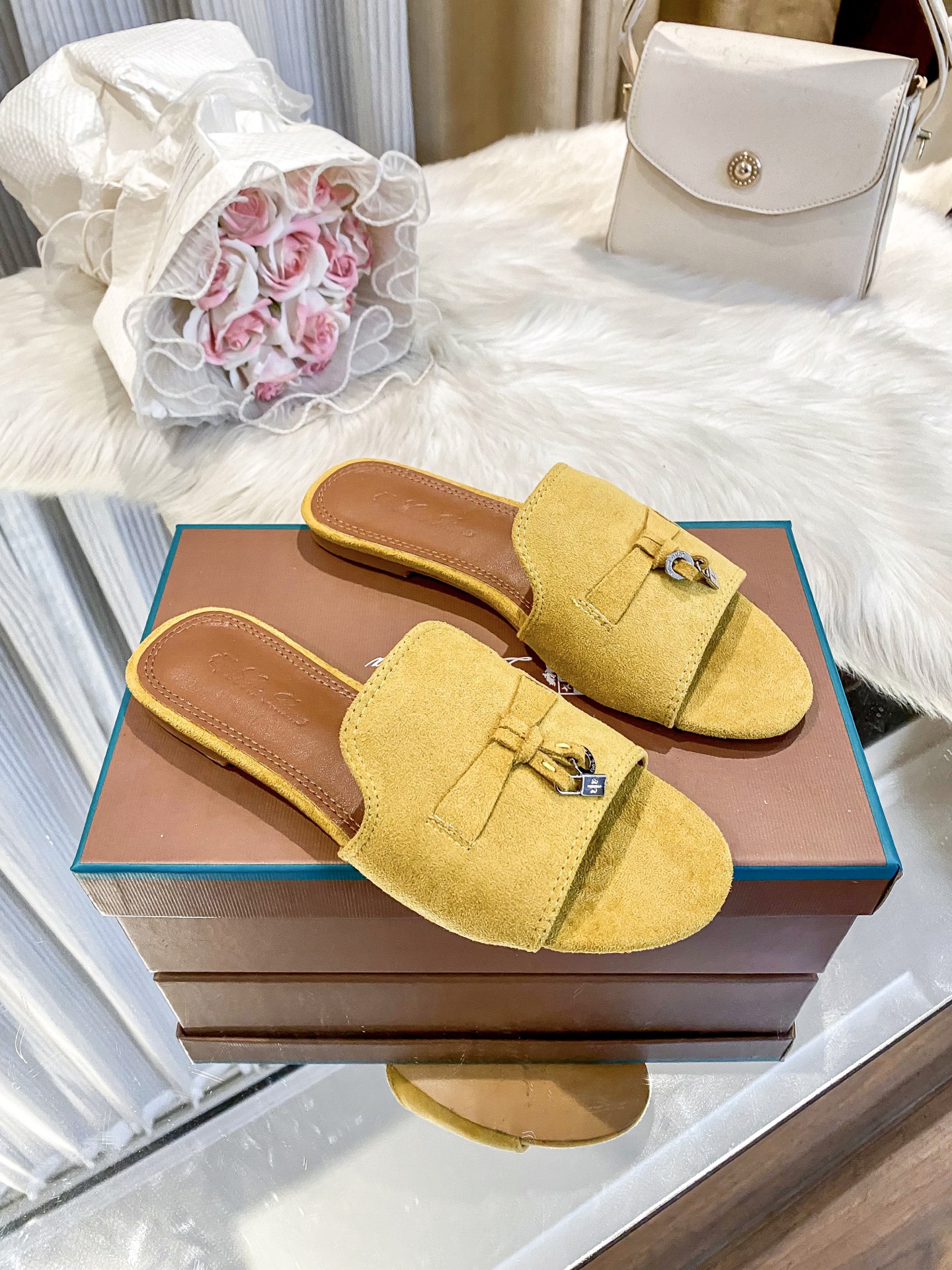 כפכפים לורו פיאנה – תמונה 6