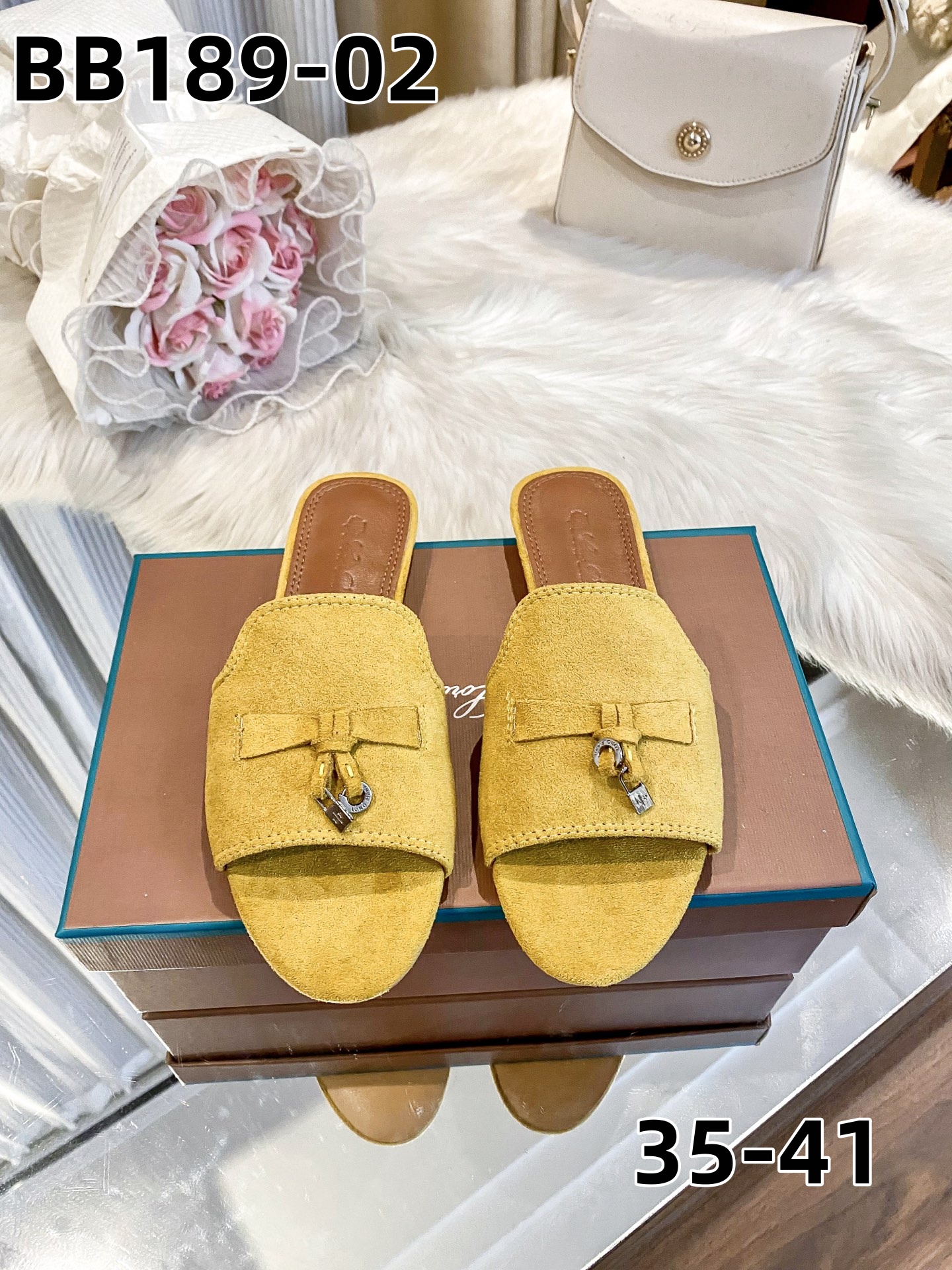 כפכפים לורו פיאנה – תמונה 3