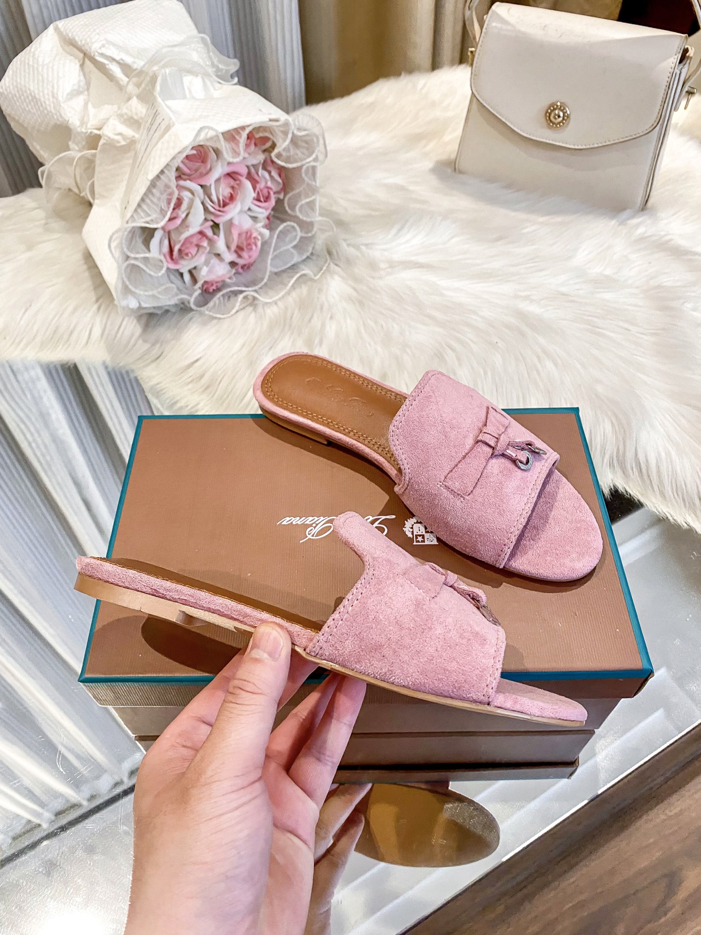 כפכפים לורו פיאנה – תמונה 4