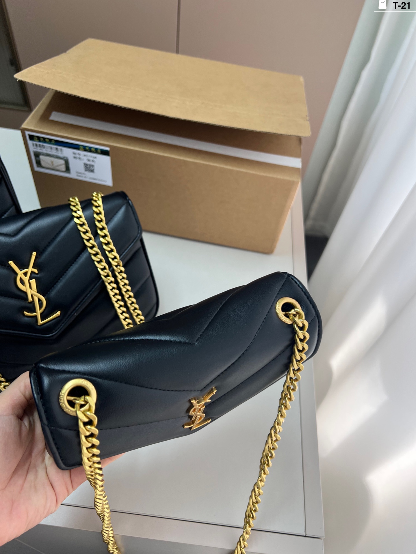 תיק צד איב סן לורן – תמונה 10