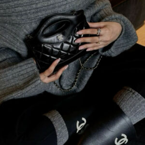 תיק קלאץ שאנל