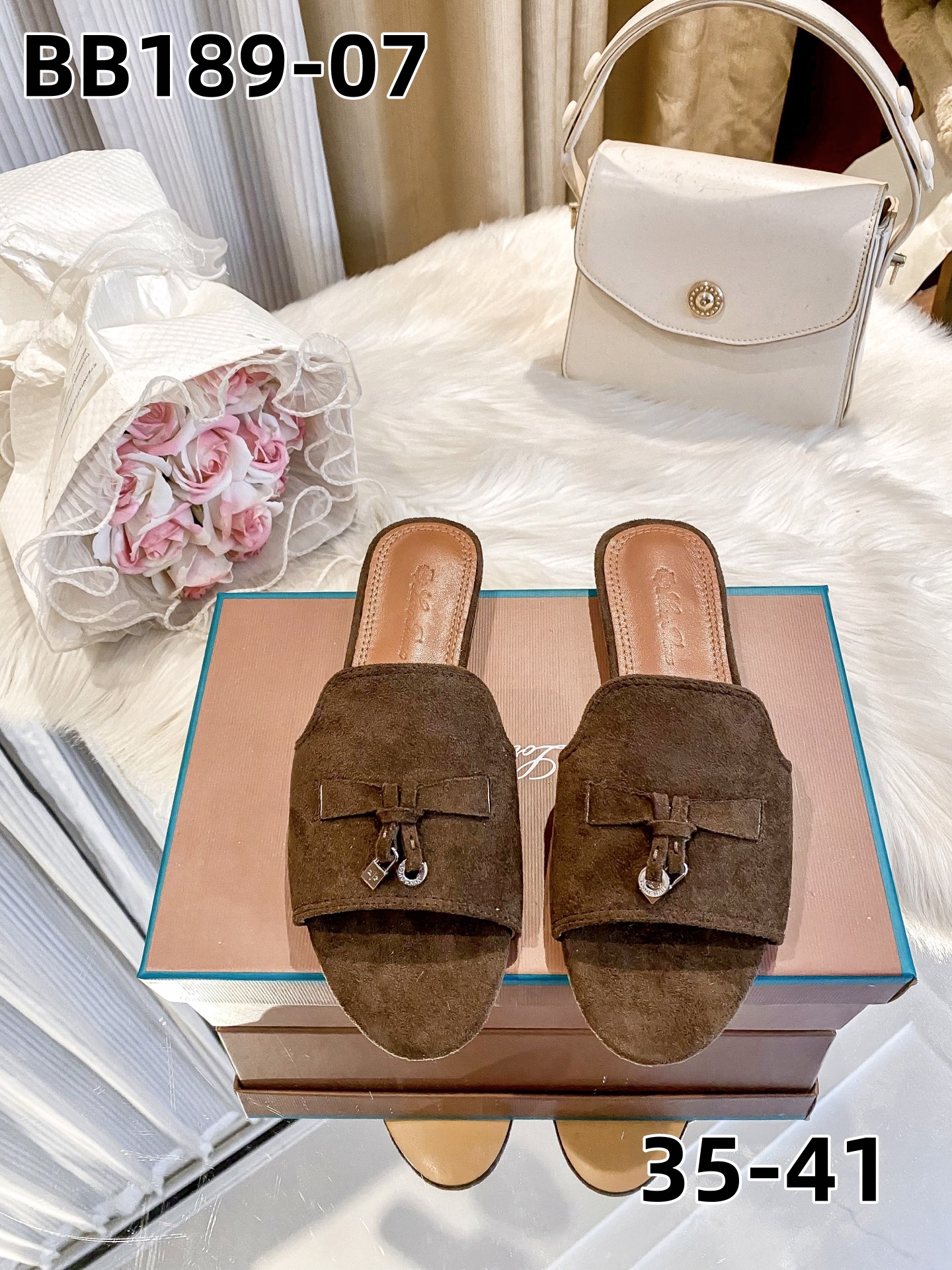 כפכפים לורו פיאנה – תמונה 22