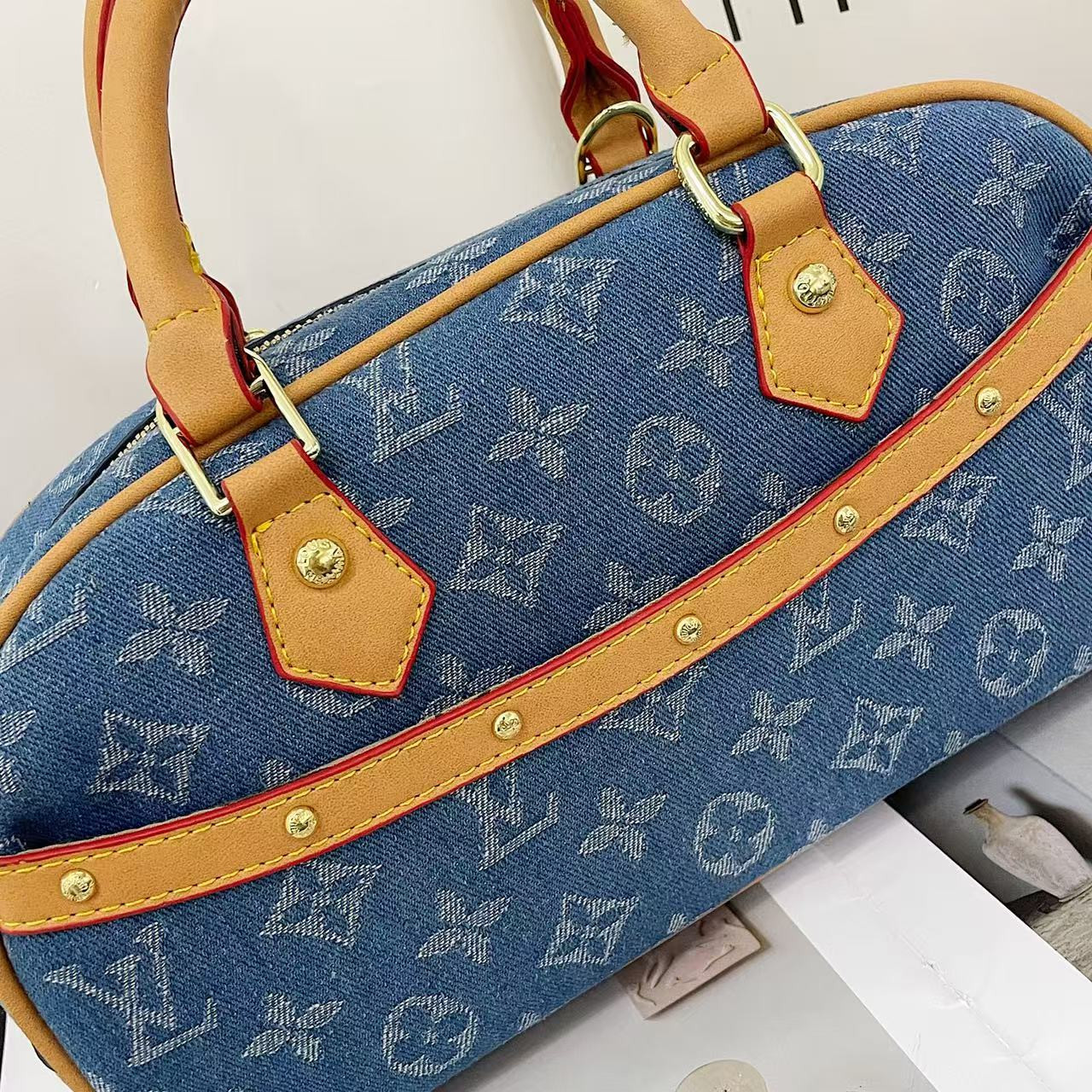 תיק לואי ויטון – תמונה 4