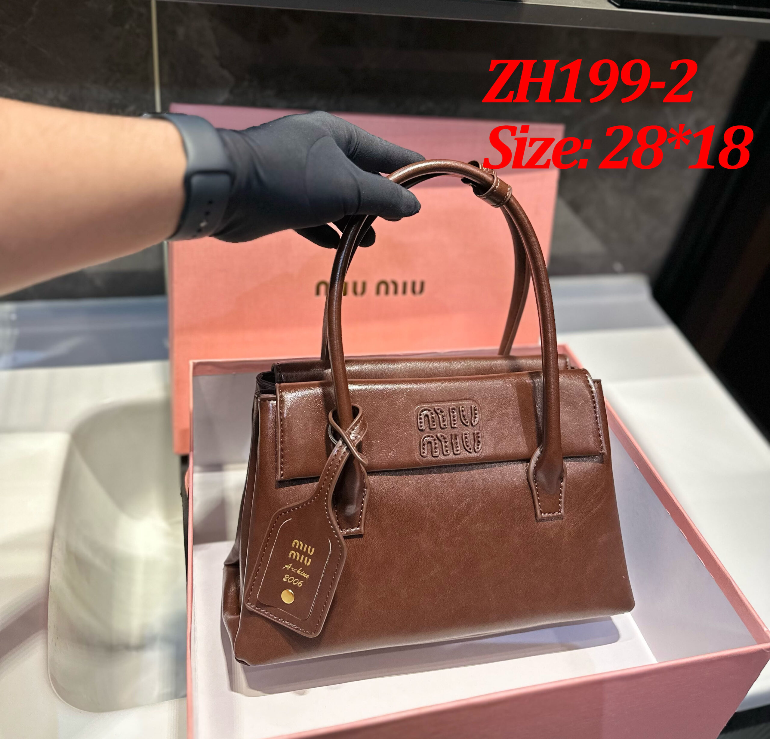 תיק יד מיו מיו – תמונה 4