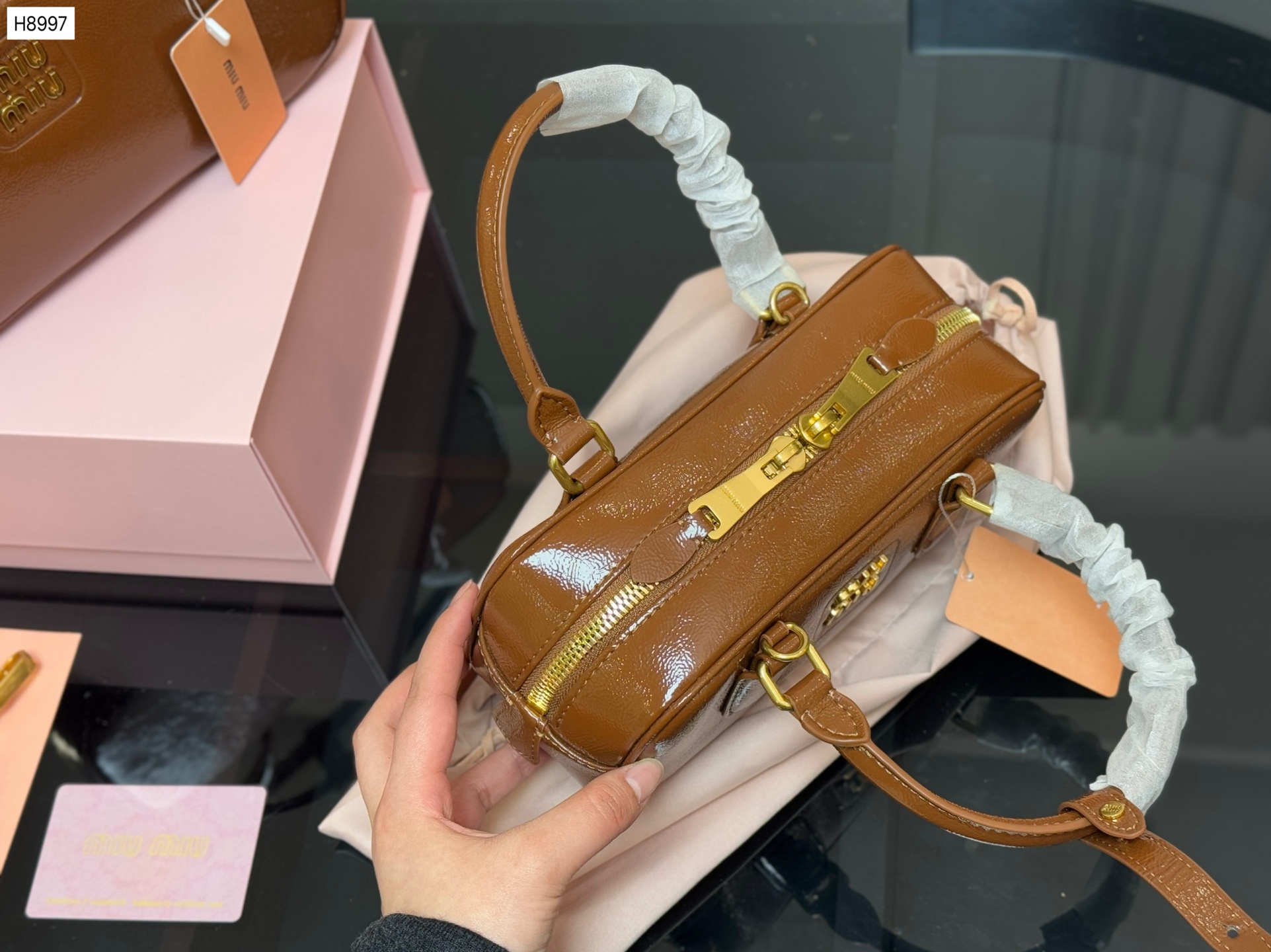 תיק צד מיו מיו – תמונה 17