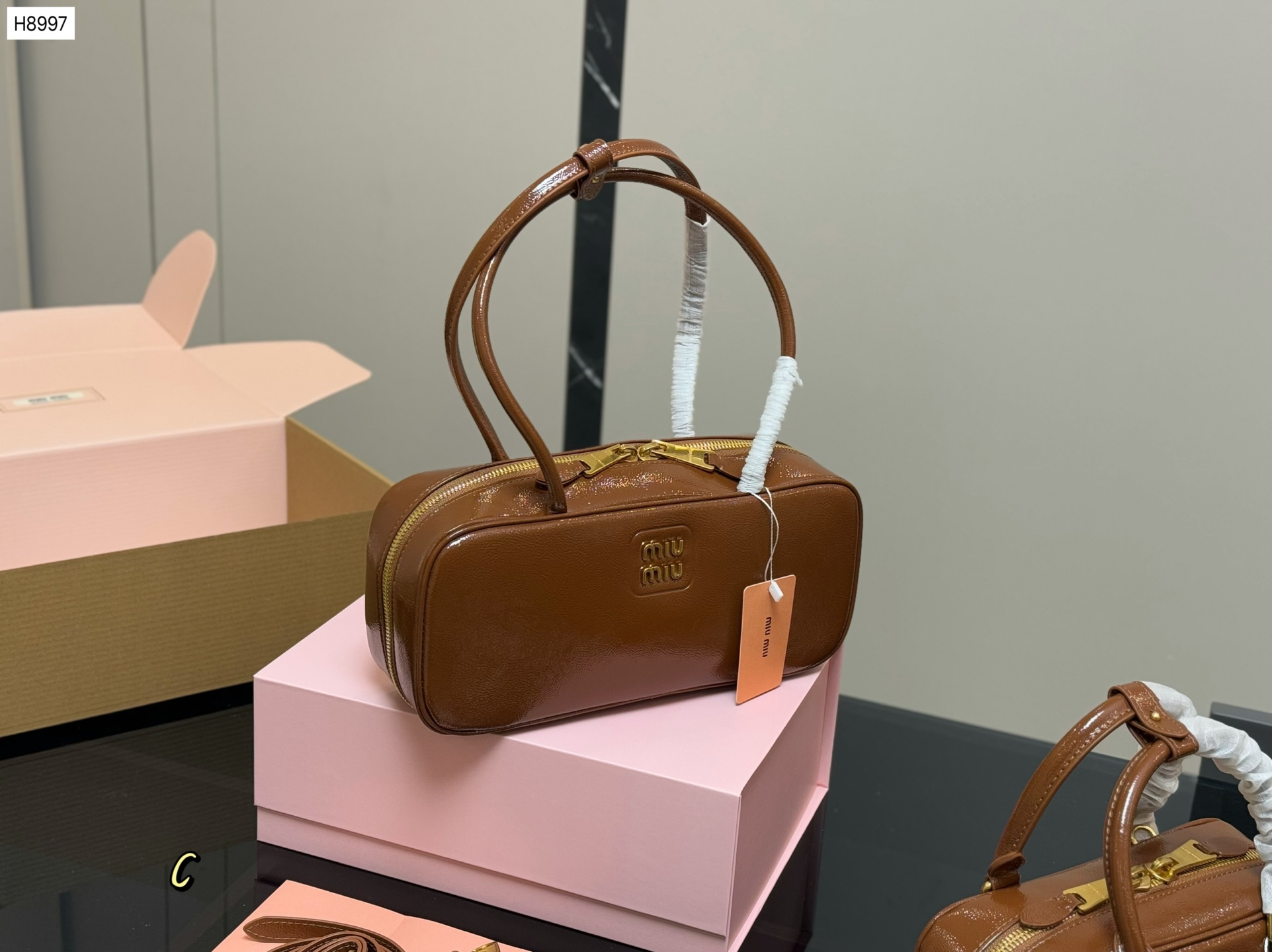 תיק צד מיו מיו – תמונה 16