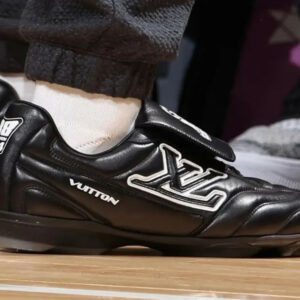 סניקרס לואי ויטון