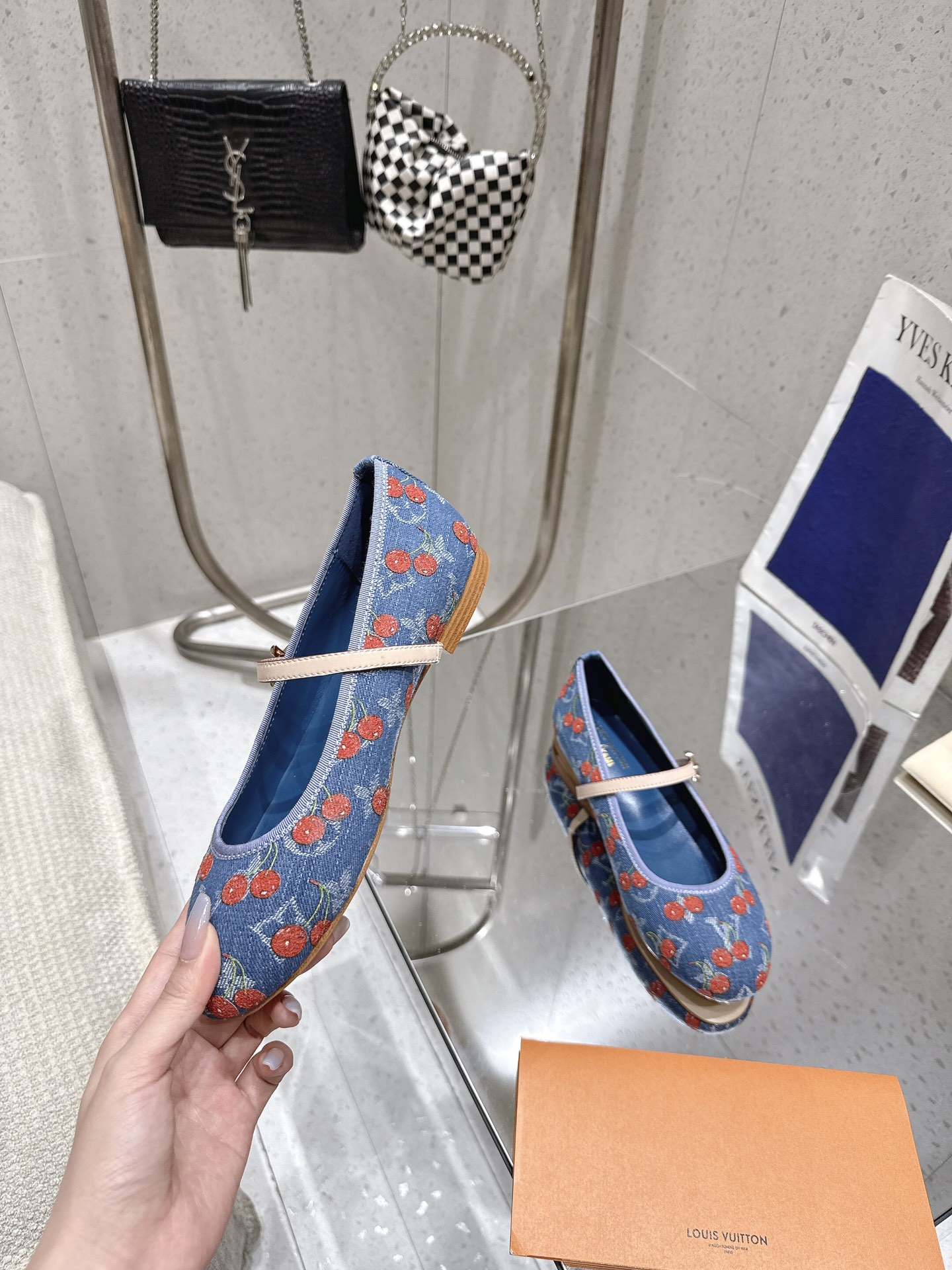 נעלי בובה לואי ויטון – תמונה 11