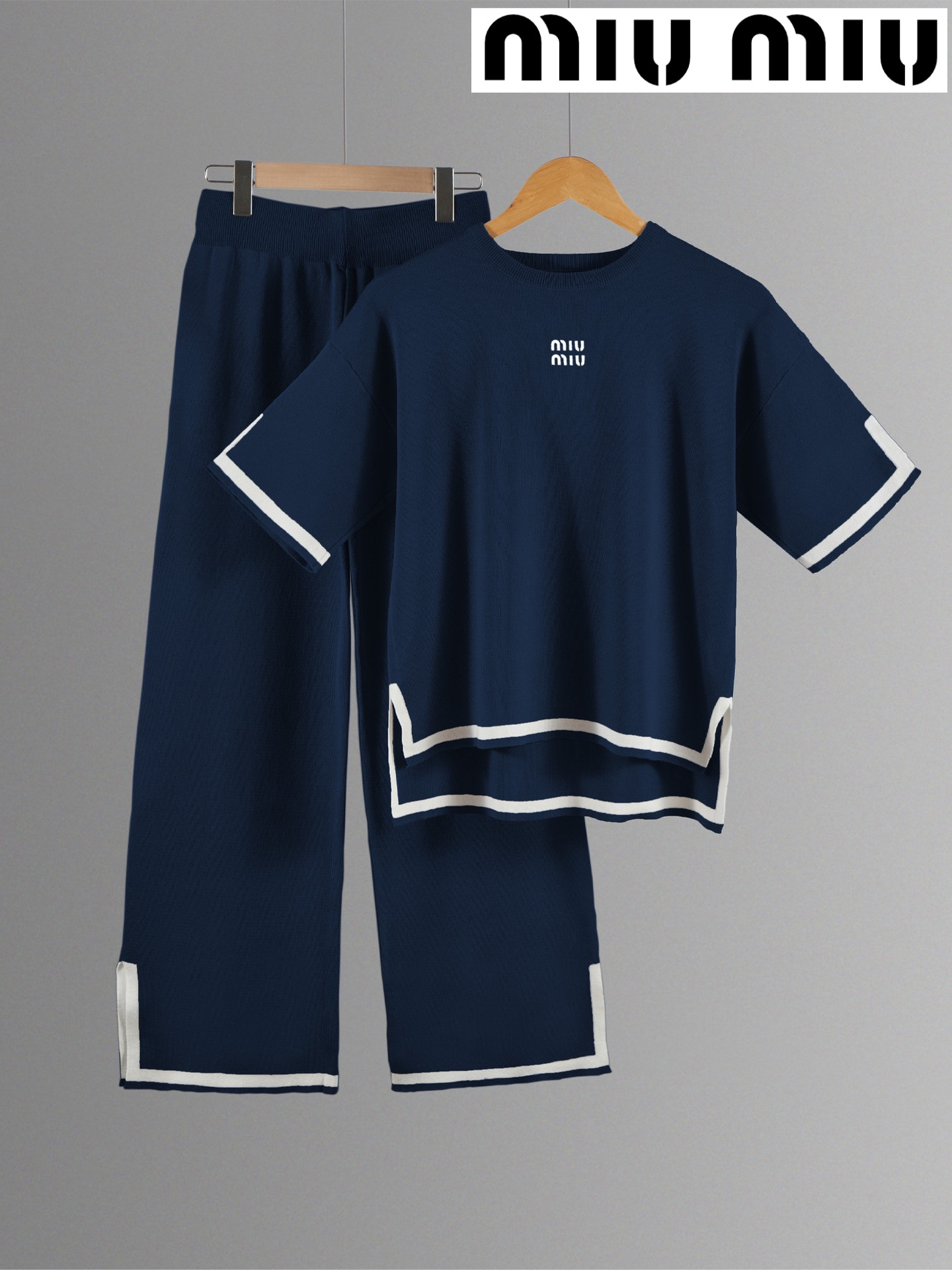 חליפות פנאי מיו מיו