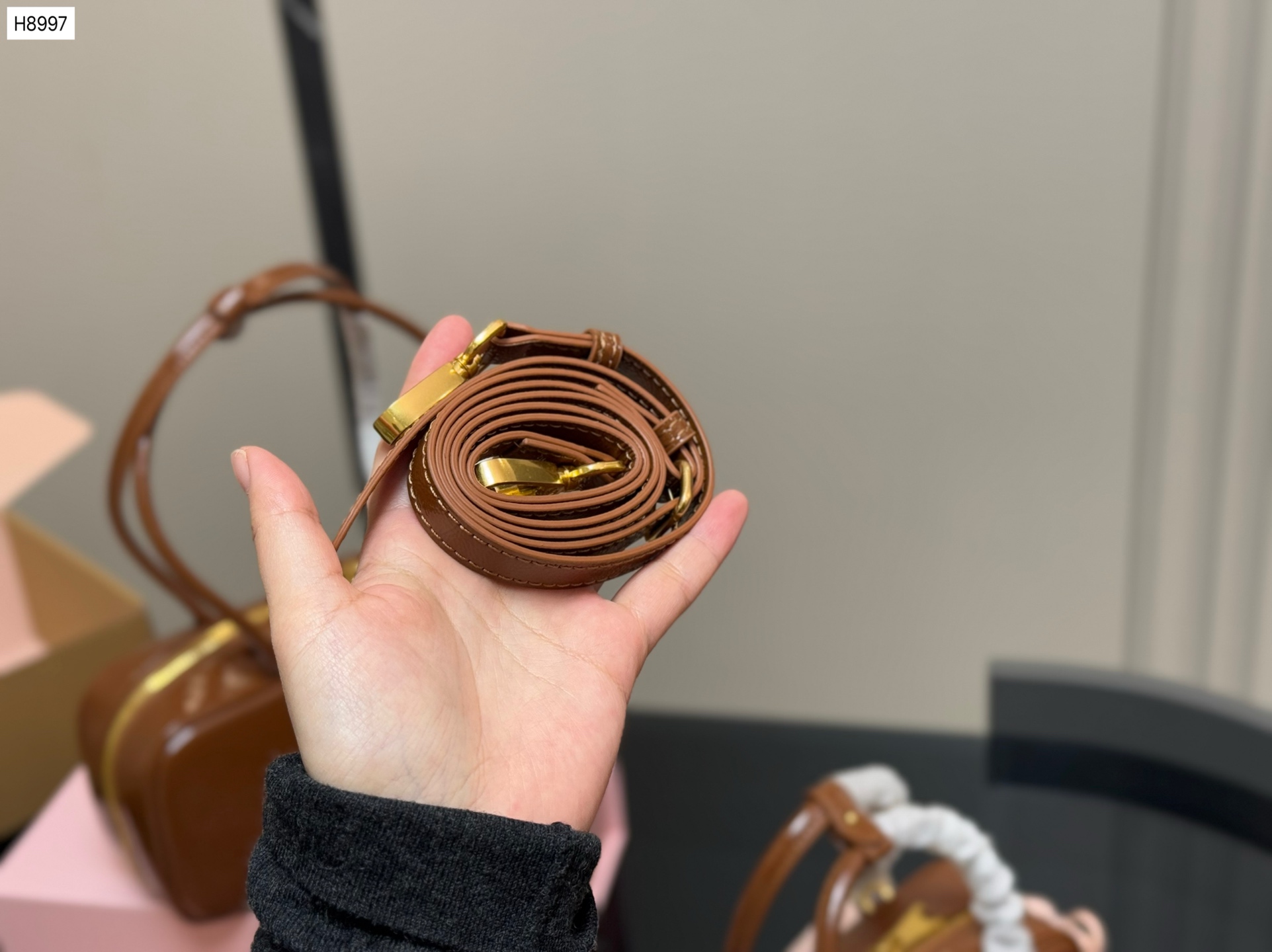 תיק צד מיו מיו – תמונה 19