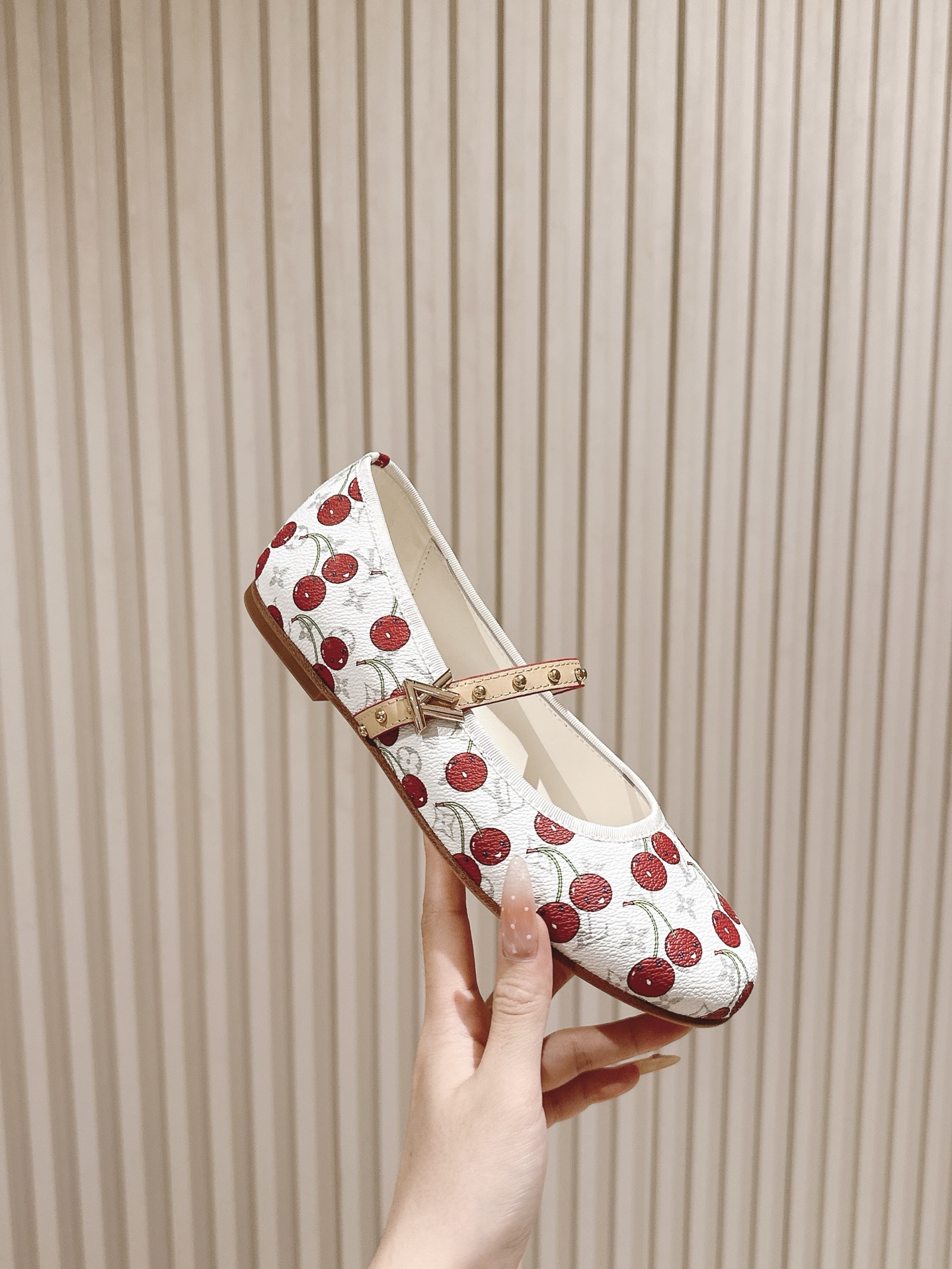 נעלי בובה לואי ויטון – תמונה 5