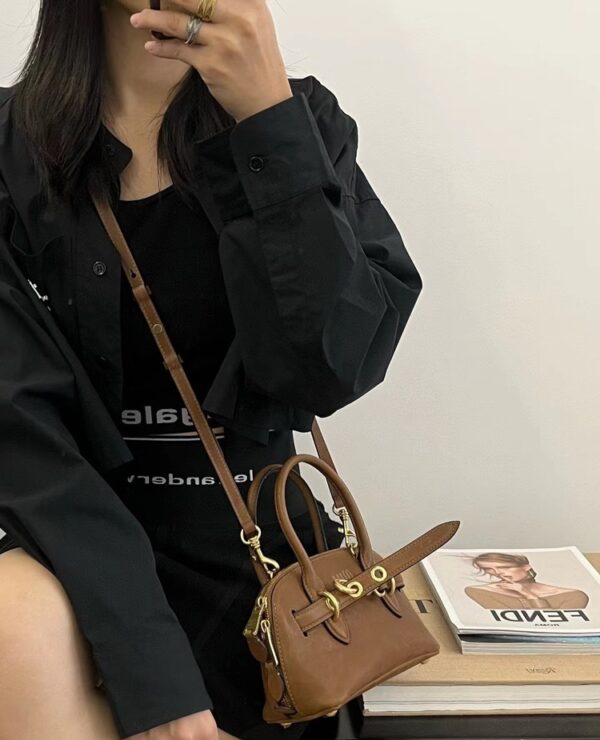 תיק יד מיו מיו – תמונה 15