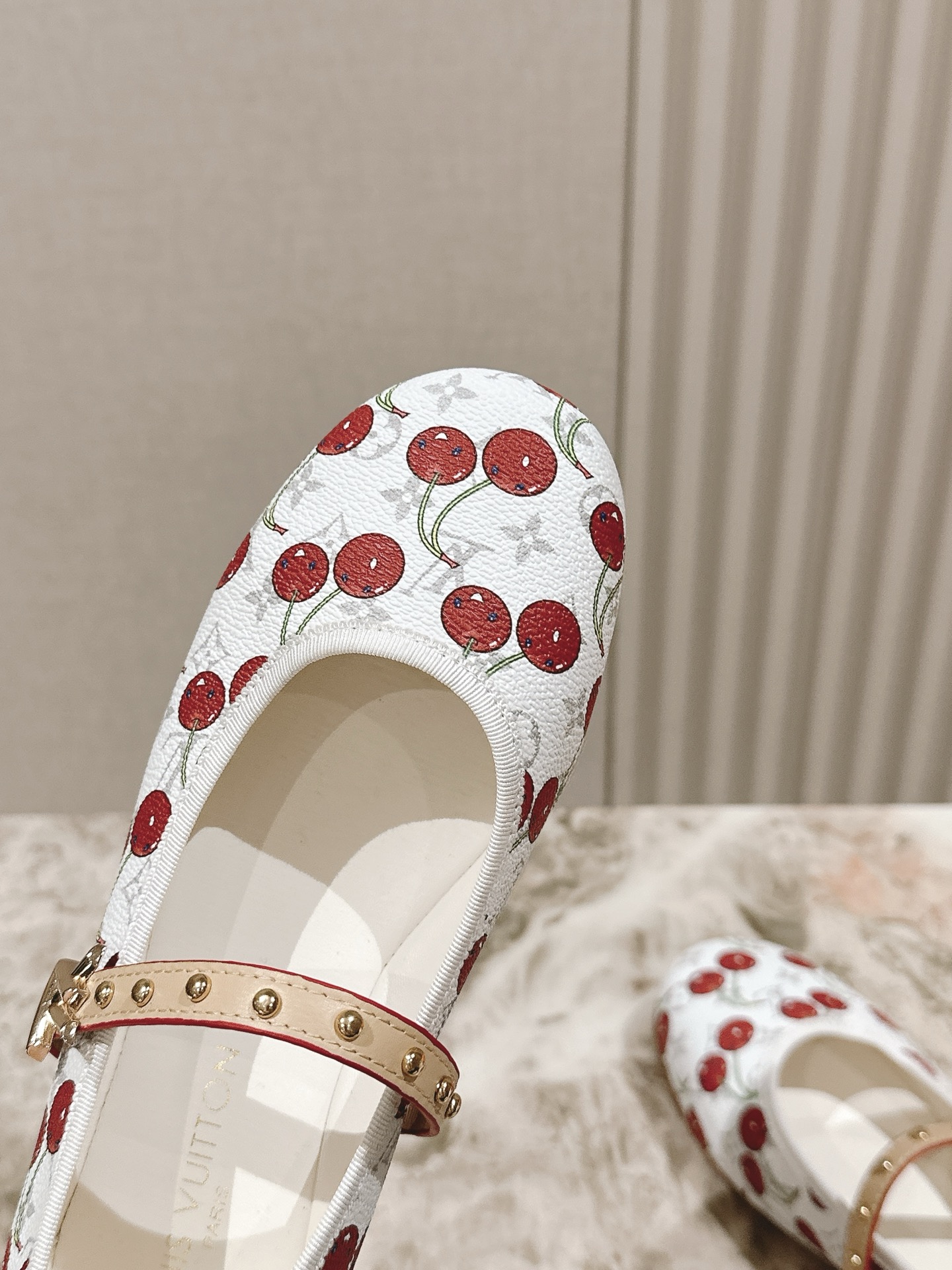 נעלי בובה לואי ויטון – תמונה 8