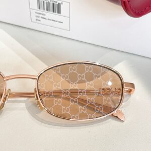 משקפי שמש גוצי