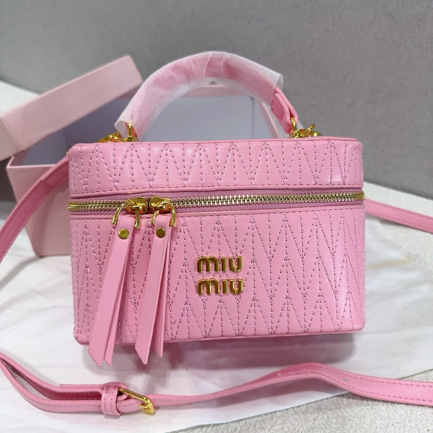 תיק צד מיו מיו – תמונה 8