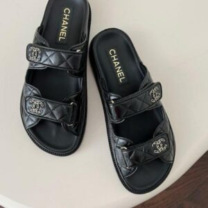 כפכפים שאנל