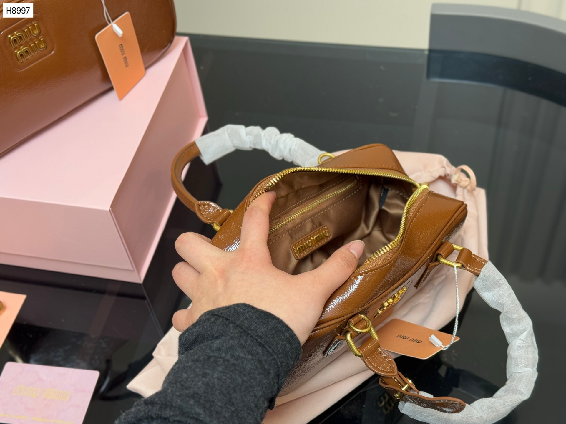 תיק צד מיו מיו – תמונה 11