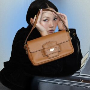 תיק צד מיו מיו