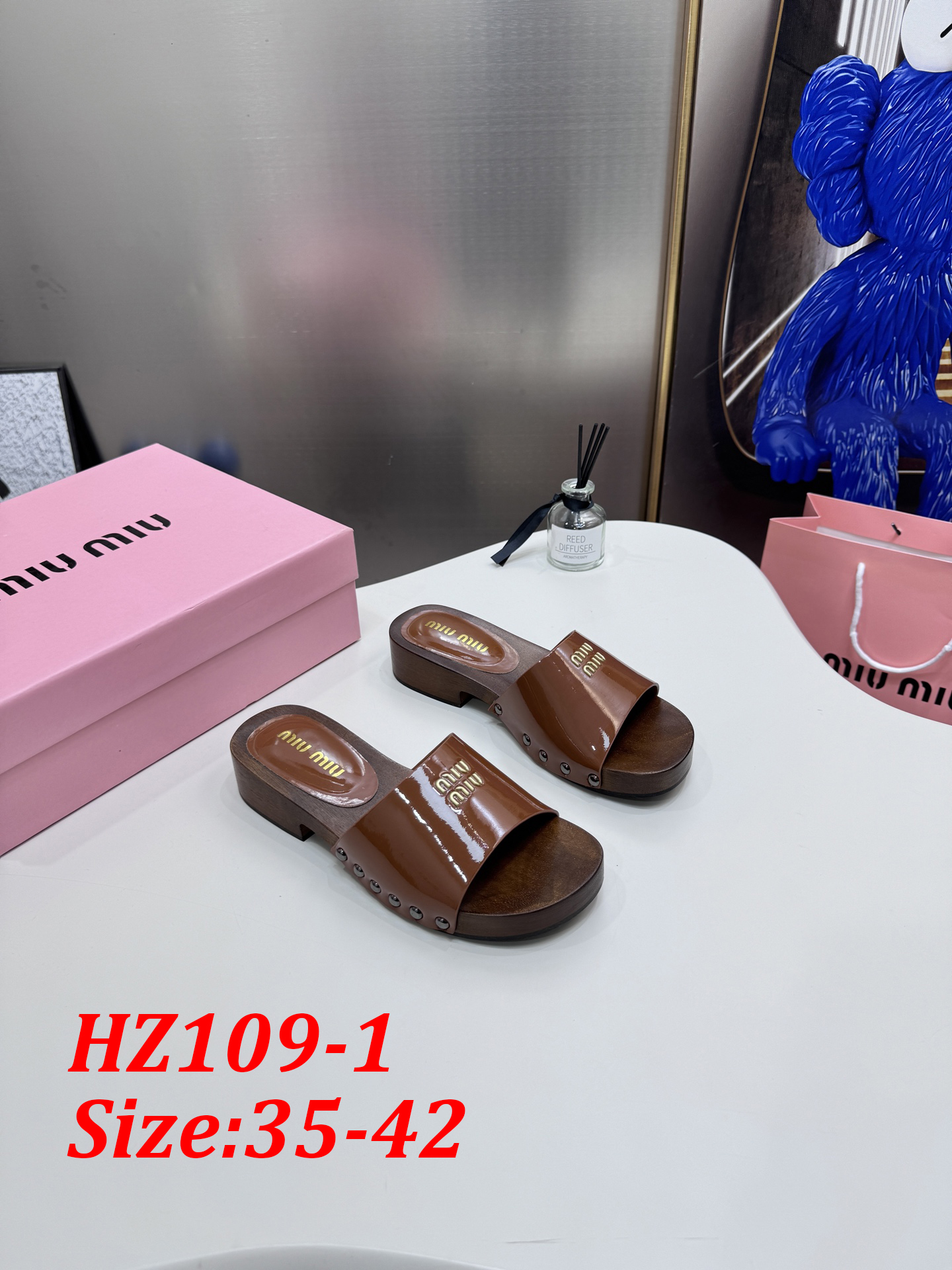 כפכפים מיו מיו – תמונה 3