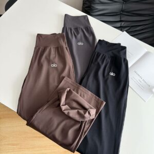 מכנסיים מתרחבים אלו יוגה