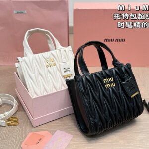 תיק צד מיו מיו