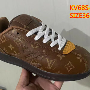 נעליים לואי ויטון