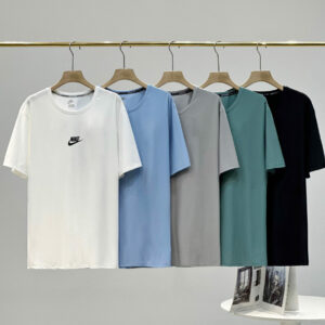 חולצות ספורט נייק