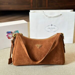 תיקי זמש פראדה