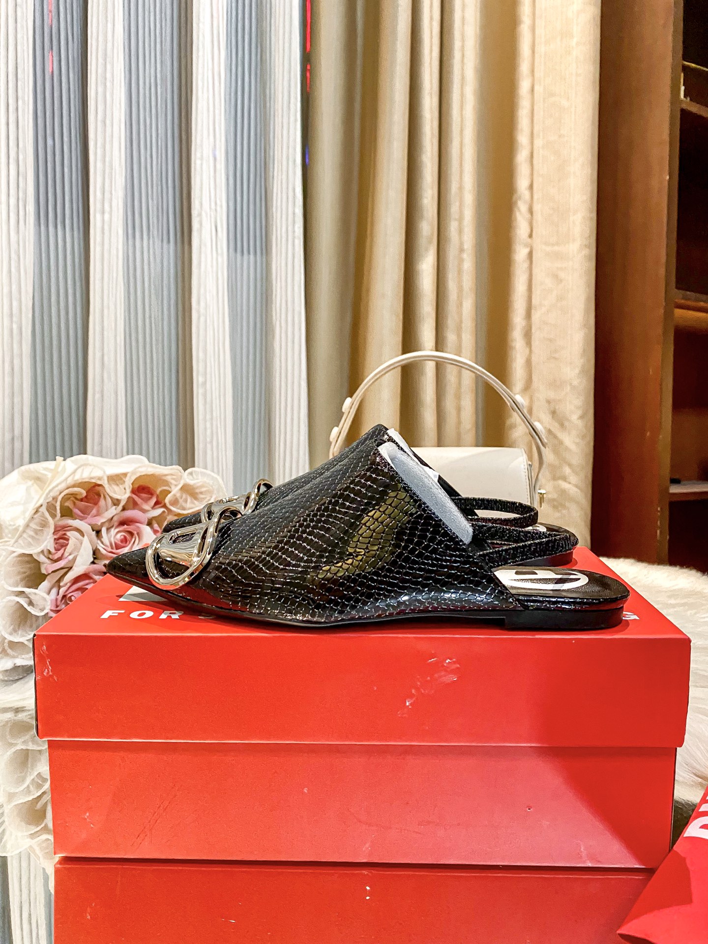 כפכפים דיזל – תמונה 10