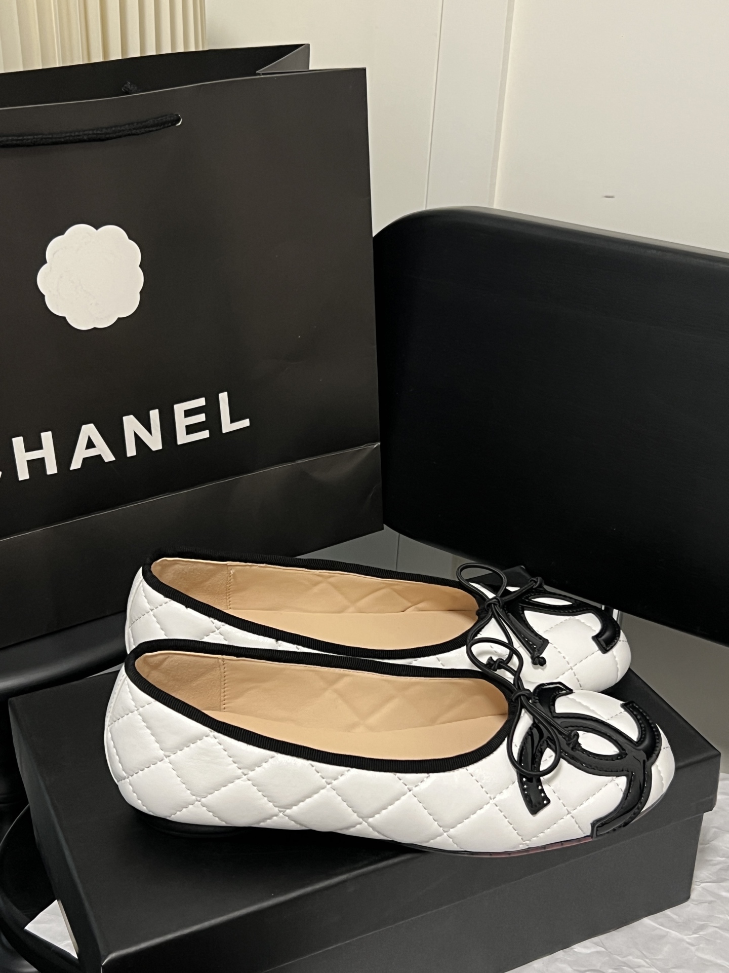 נעלי בובה שאנל – תמונה 14