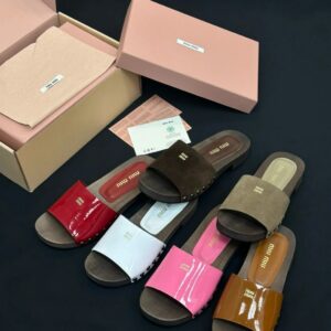 כפכפים מיו מיו