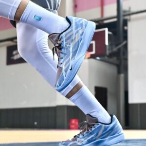 נעלי נייק JA 2 EP