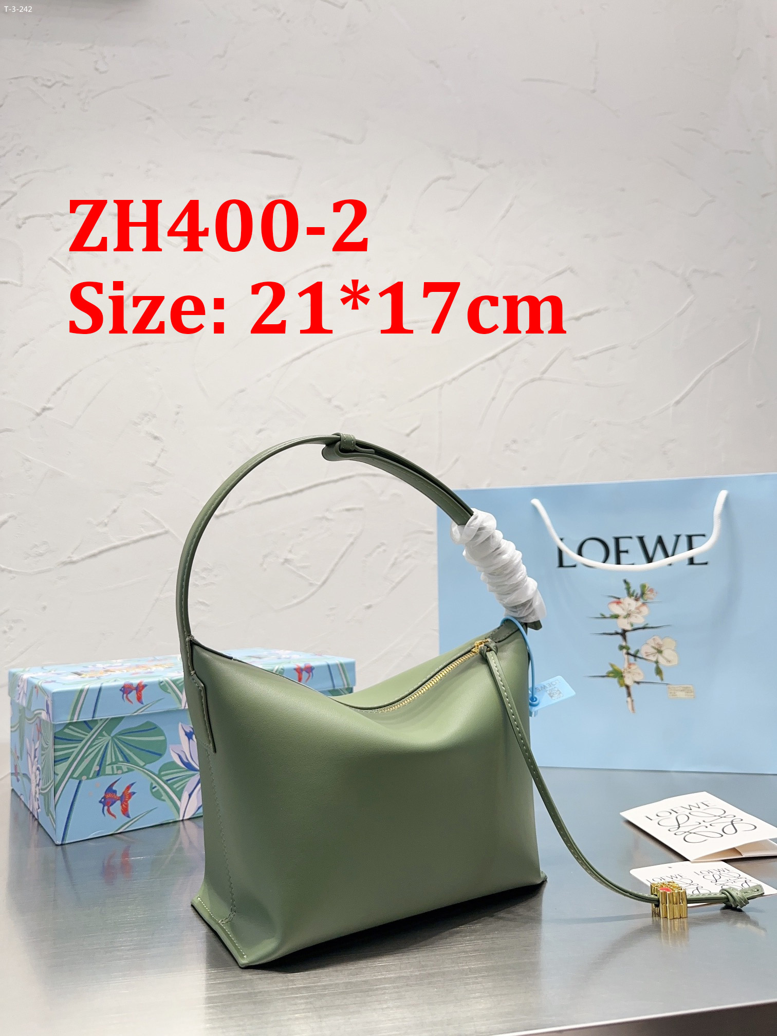 תיק יד LOEWE – תמונה 4