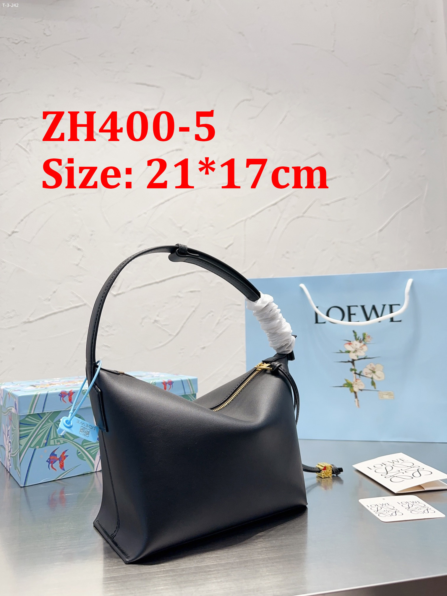 תיק יד LOEWE – תמונה 6