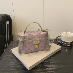 תיק צד לואי ויטון