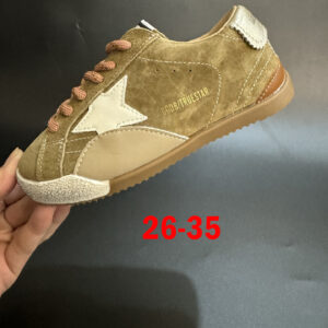 סניקרס גולדן לילדים