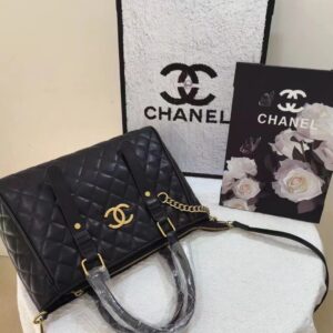 תיק צד שאנל