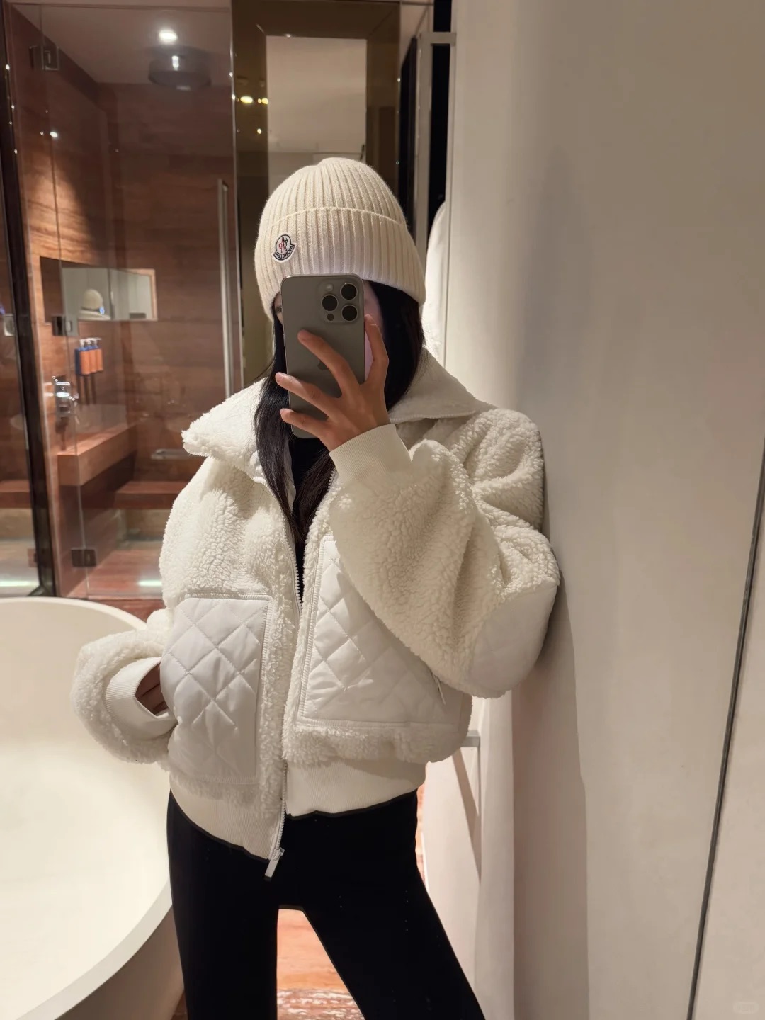 מעיל אלו יוגה – תמונה 15